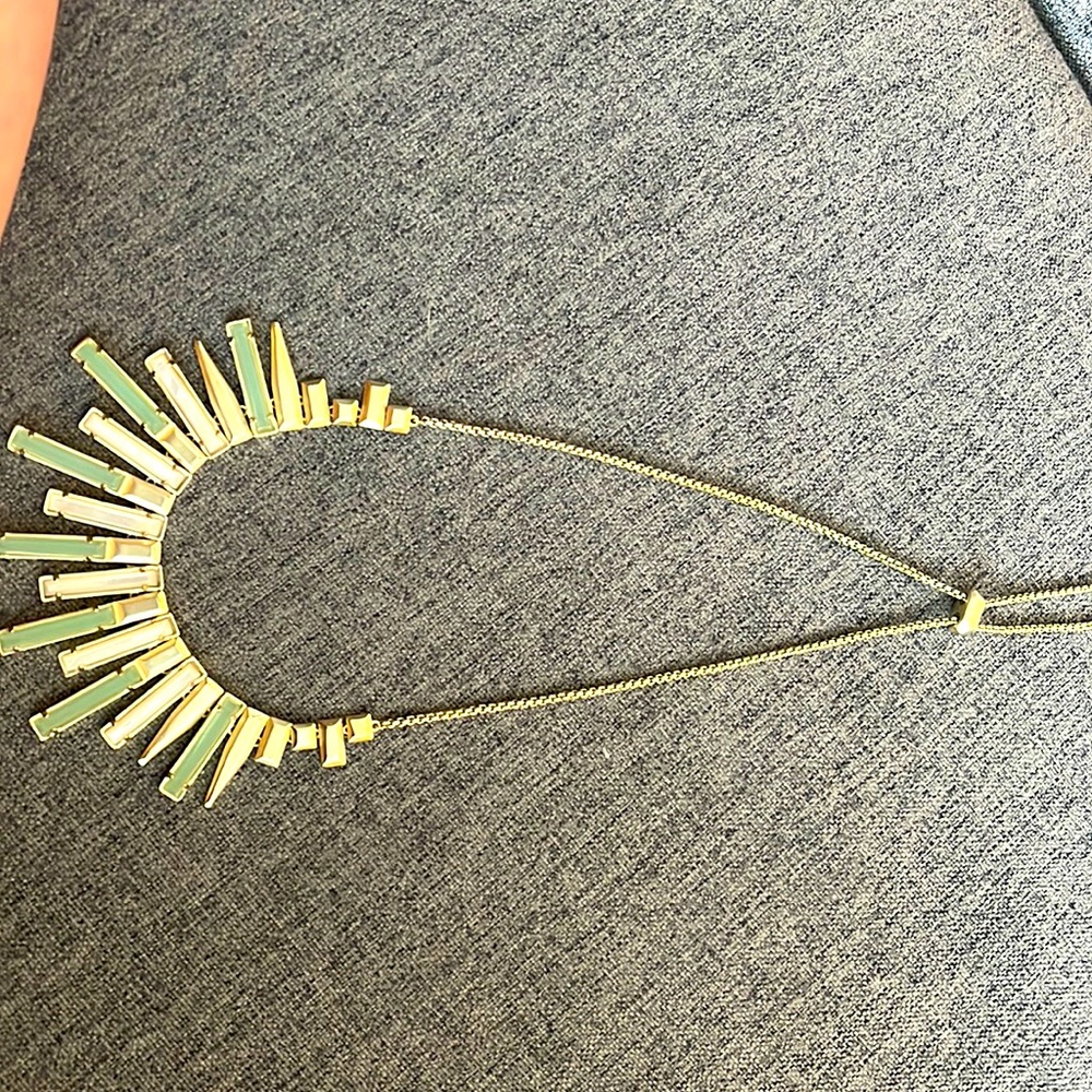 Kendra Scott Necklace